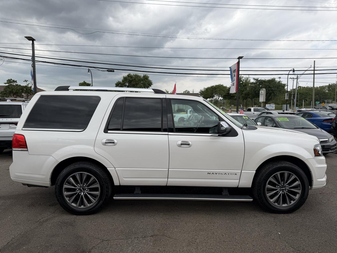 Lincoln Navigator 4WD 2015