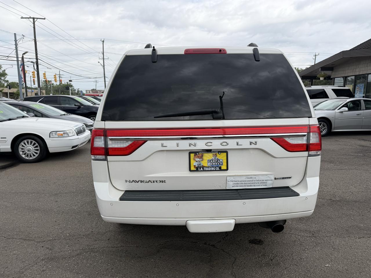 Lincoln Navigator 4WD 2015