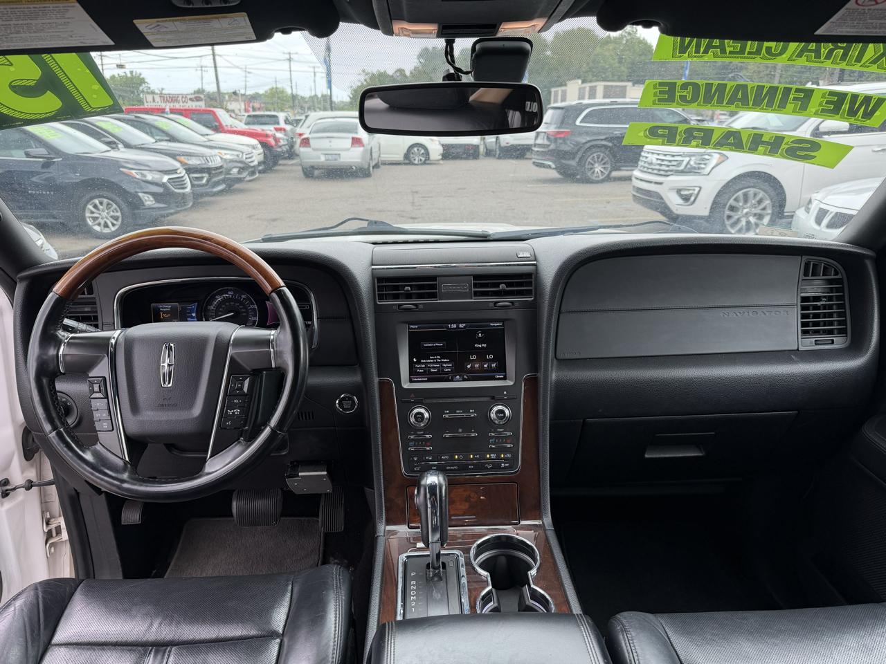 Lincoln Navigator 4WD 2015