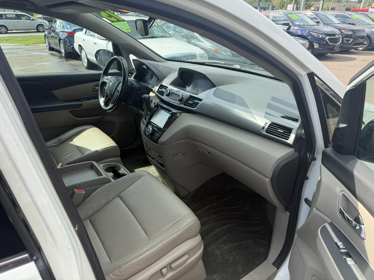 Honda Odyssey Touring 2015