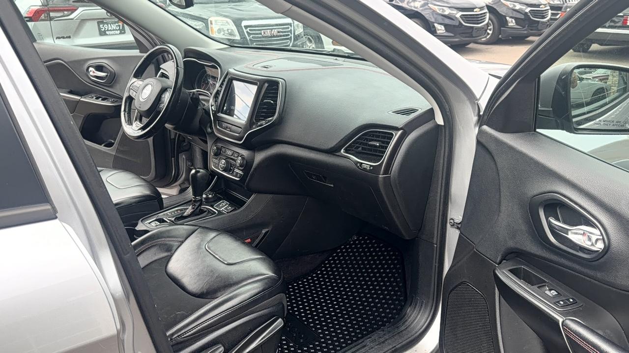 Jeep Cherokee Trailhawk 4WD 2019