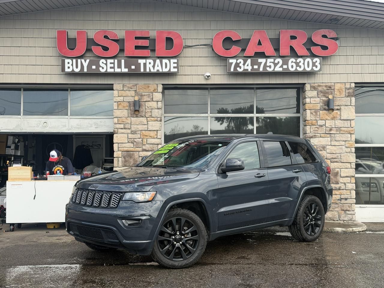 Jeep Grand Cherokee Laredo 4WD 2018