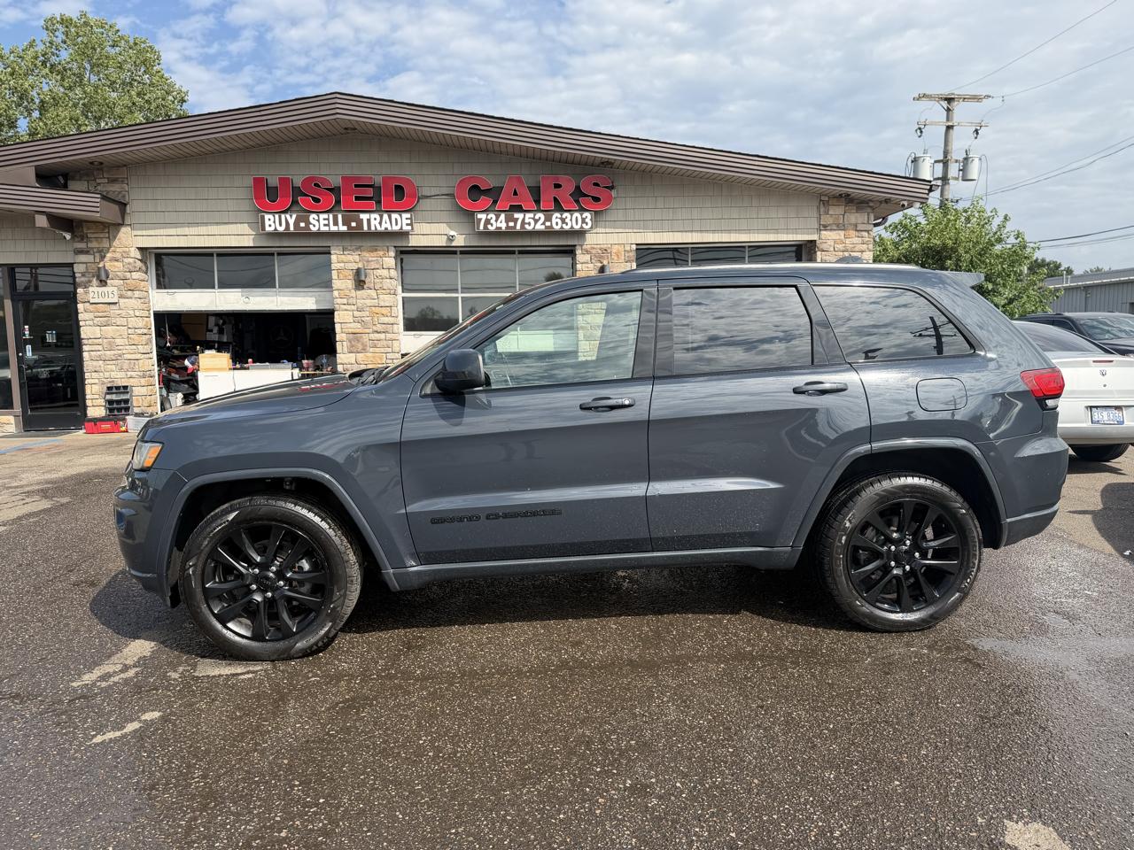 Jeep Grand Cherokee Laredo 4WD 2018