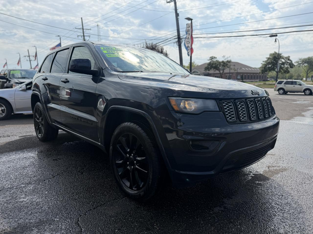 Jeep Grand Cherokee Laredo 4WD 2018