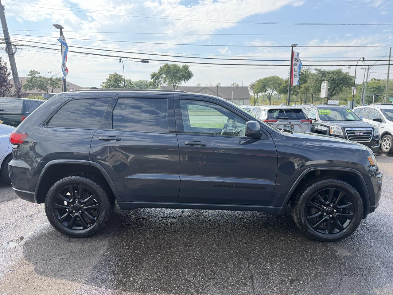 Jeep Grand Cherokee Laredo 4WD 2018