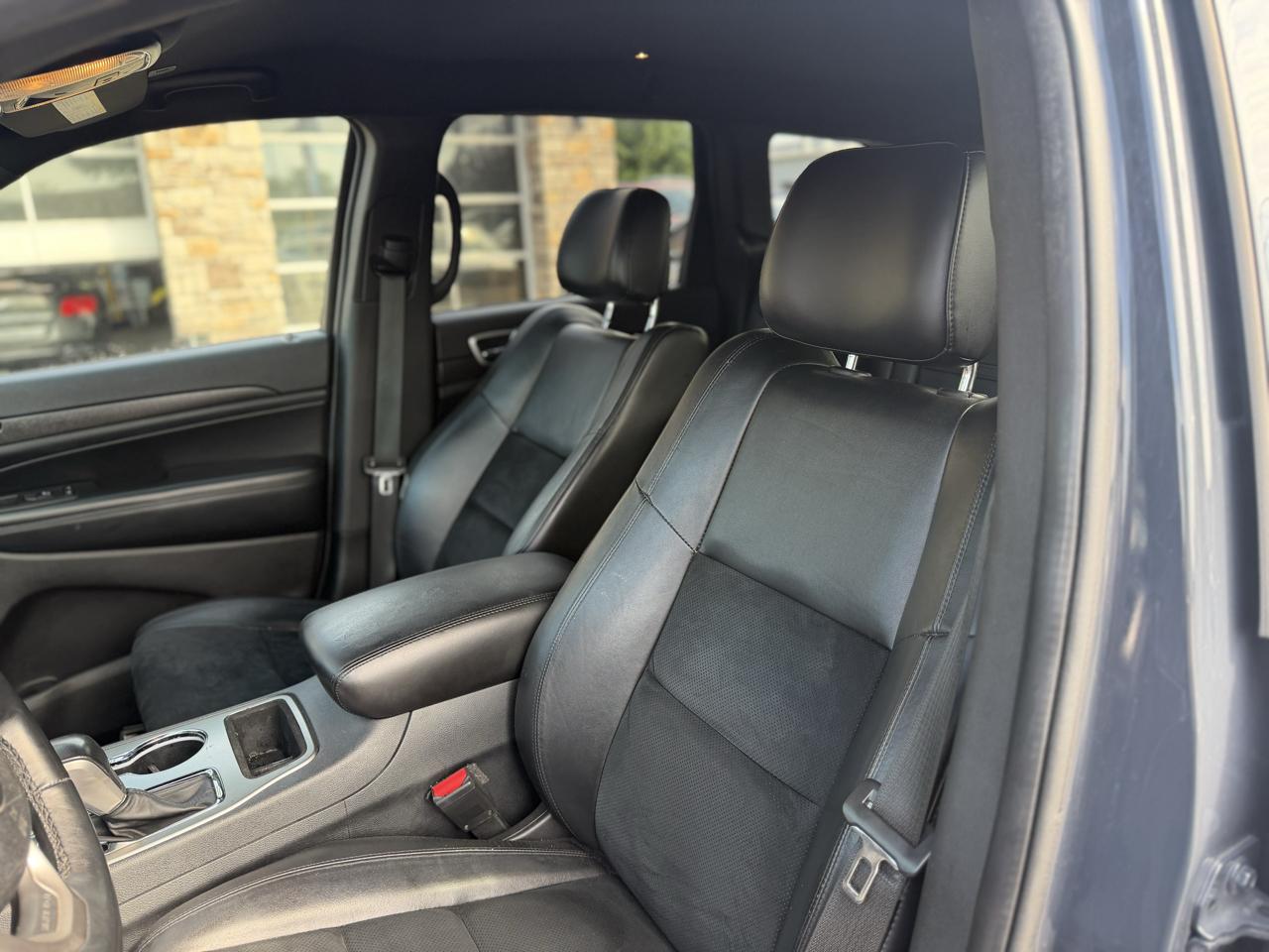 Jeep Grand Cherokee Laredo 4WD 2018
