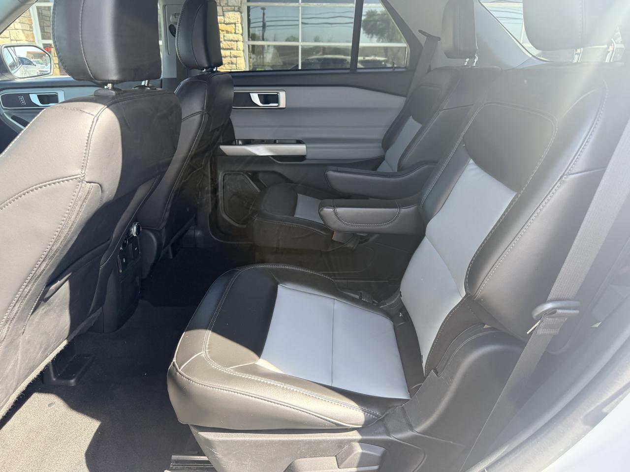 Ford Explorer XLT AWD 2024