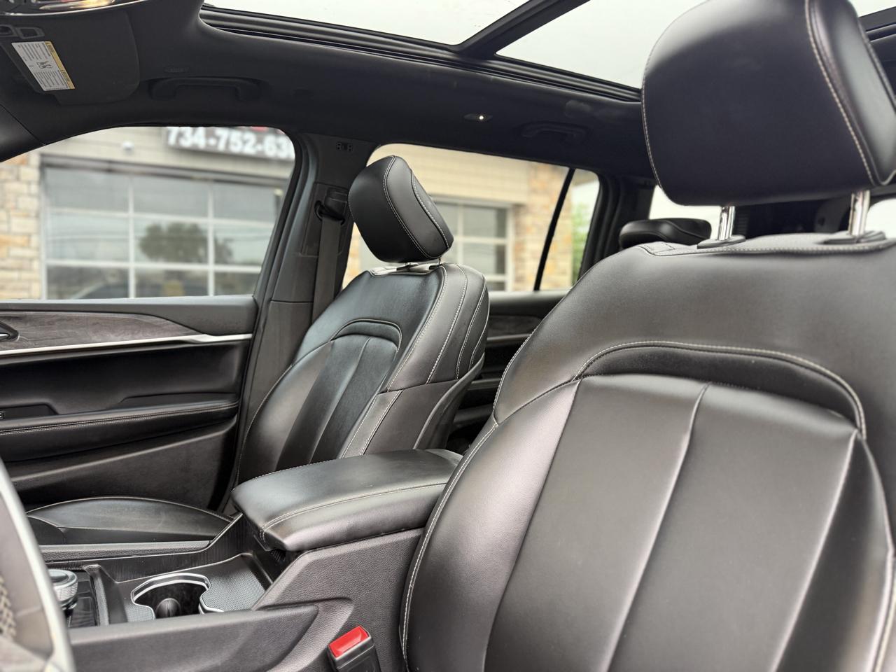 Jeep Grand Cherokee L Limited 4WD 2024