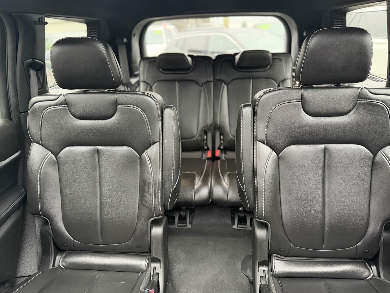 Jeep Grand Cherokee L Limited 4WD 2024