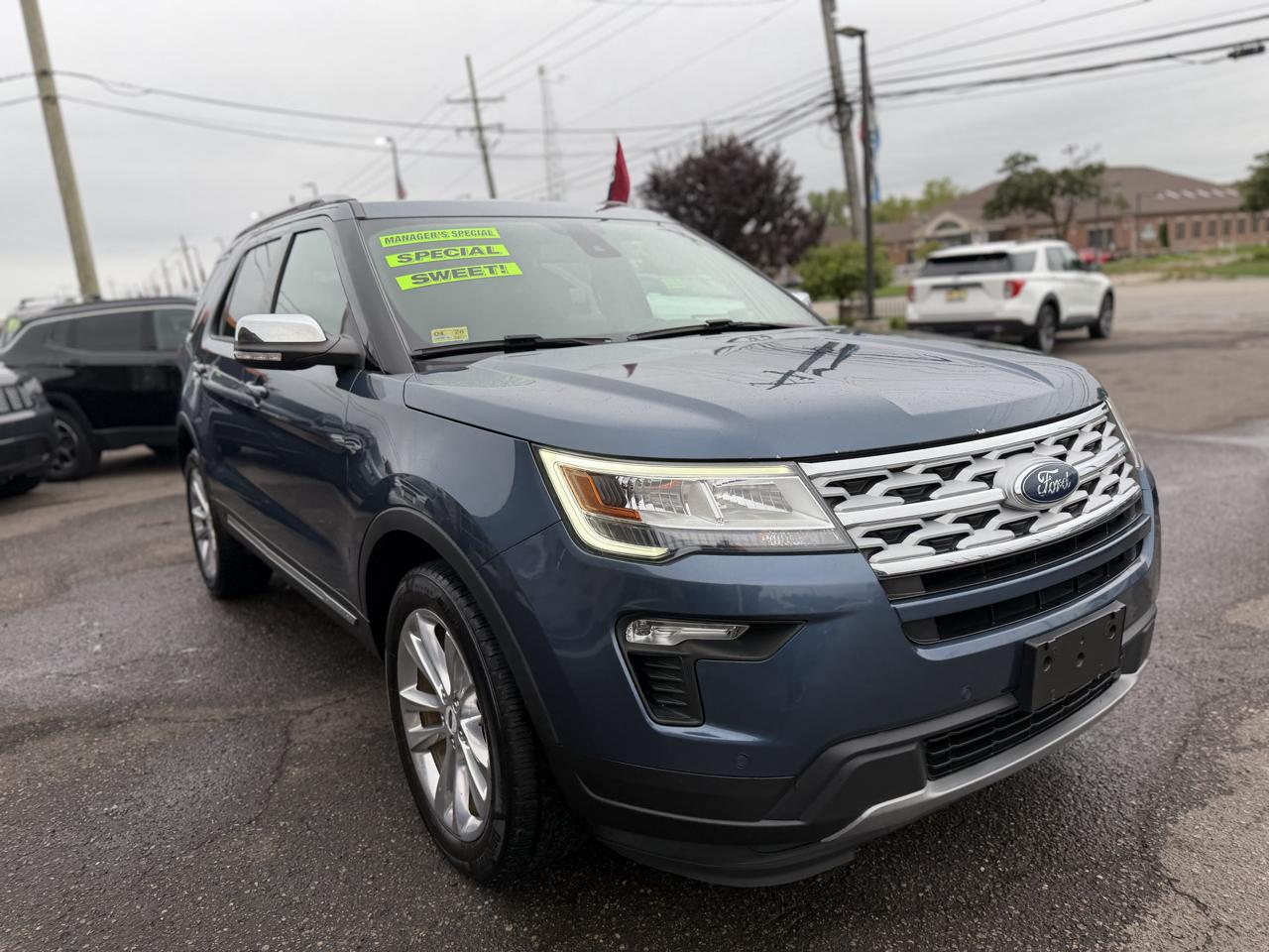 Ford Explorer XLT 4WD 2019