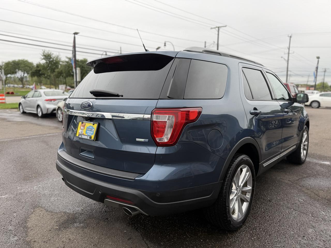 Ford Explorer XLT 4WD 2019