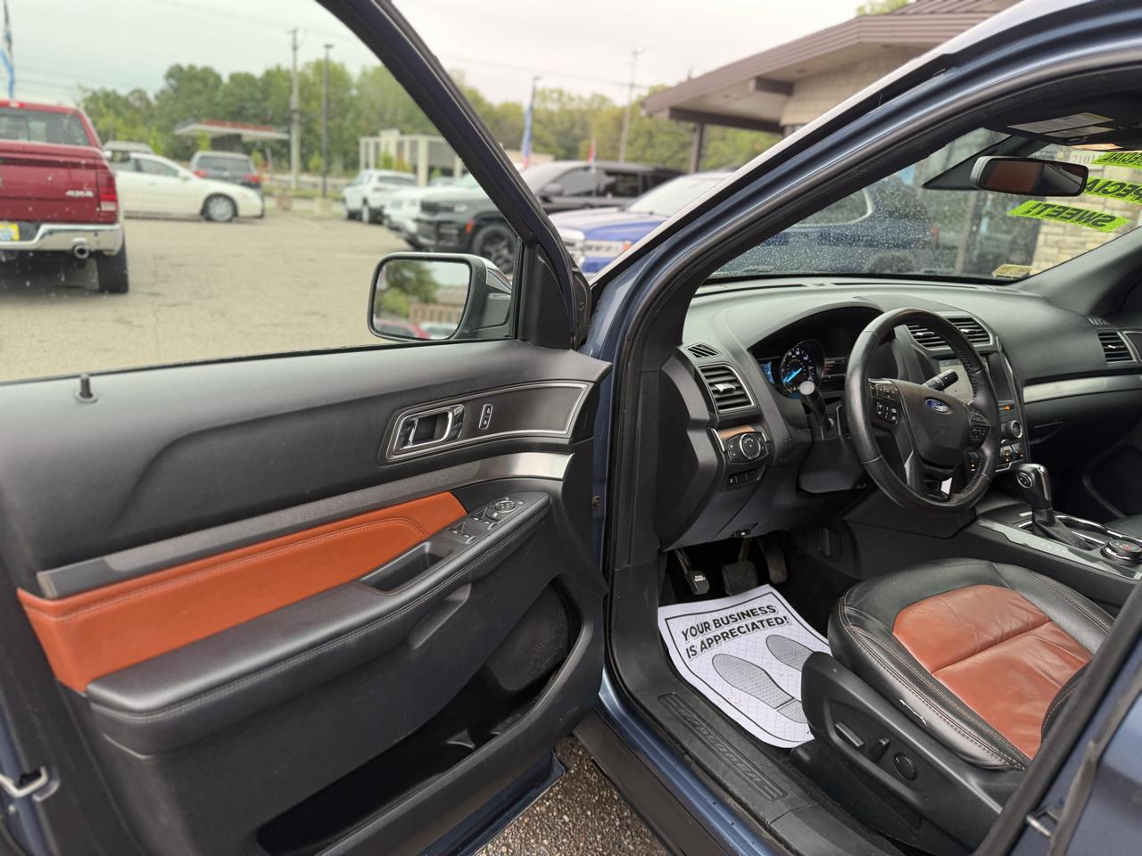 Ford Explorer XLT 4WD 2019