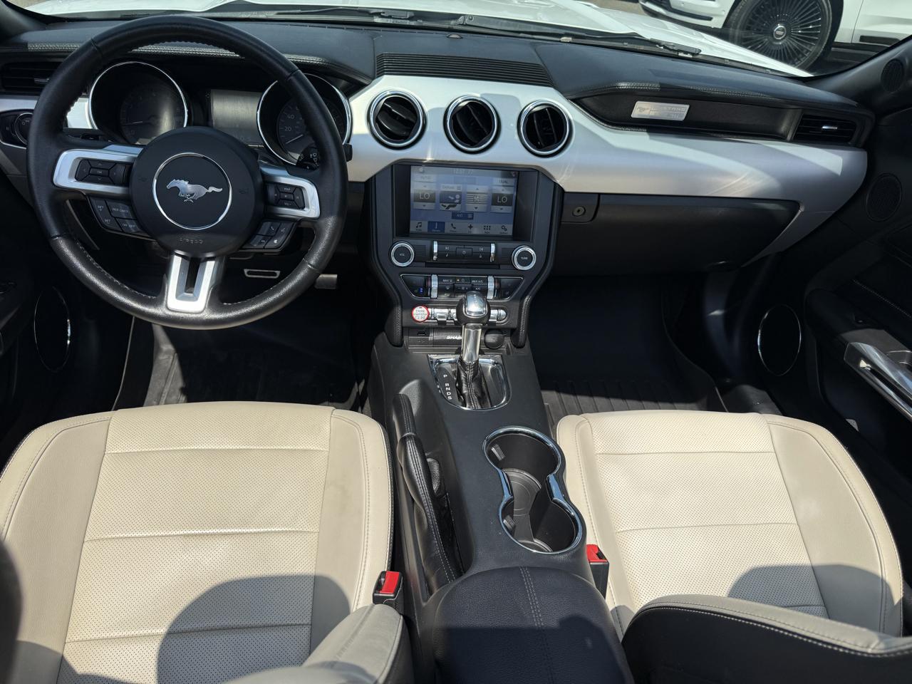 Ford Mustang GT convertible 2017