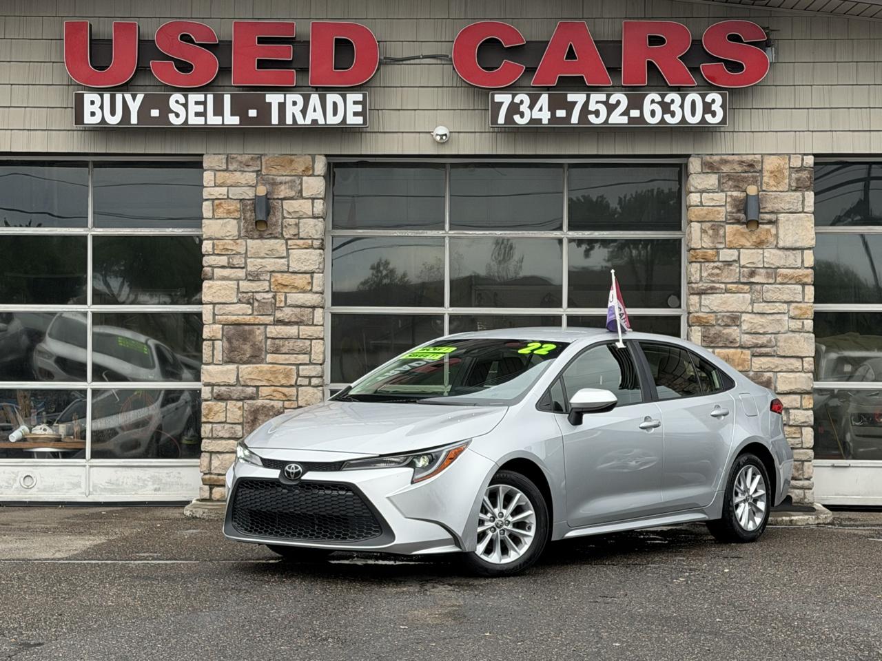 Toyota Corolla LE w/ Premium Pkg2 2022