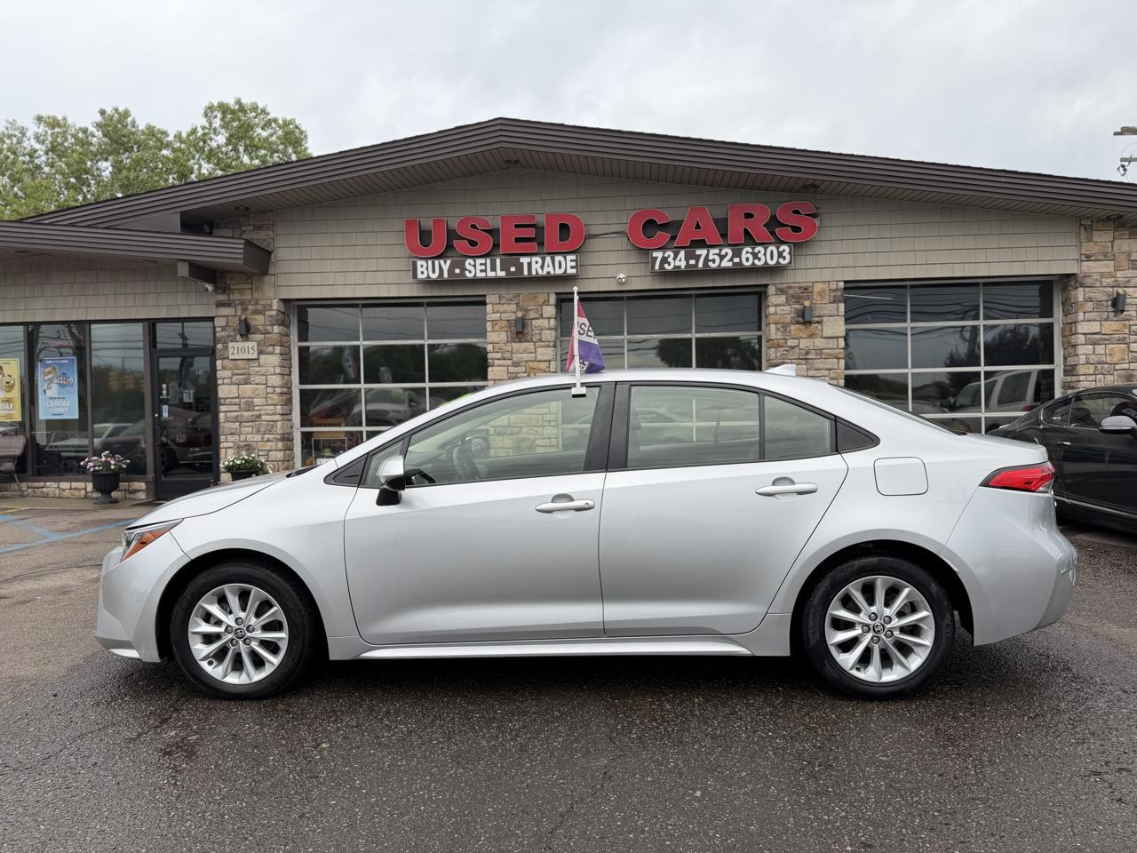 Toyota Corolla LE w/ Premium Pkg2 2022