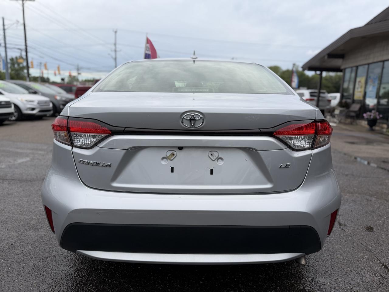 Toyota Corolla LE w/ Premium Pkg2 2022