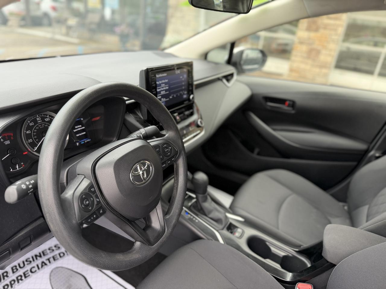 Toyota Corolla LE w/ Premium Pkg2 2022