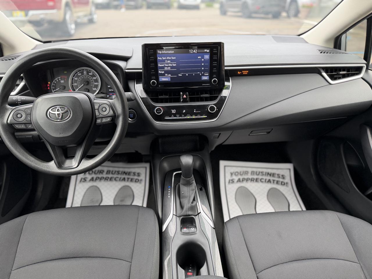 Toyota Corolla LE w/ Premium Pkg2 2022