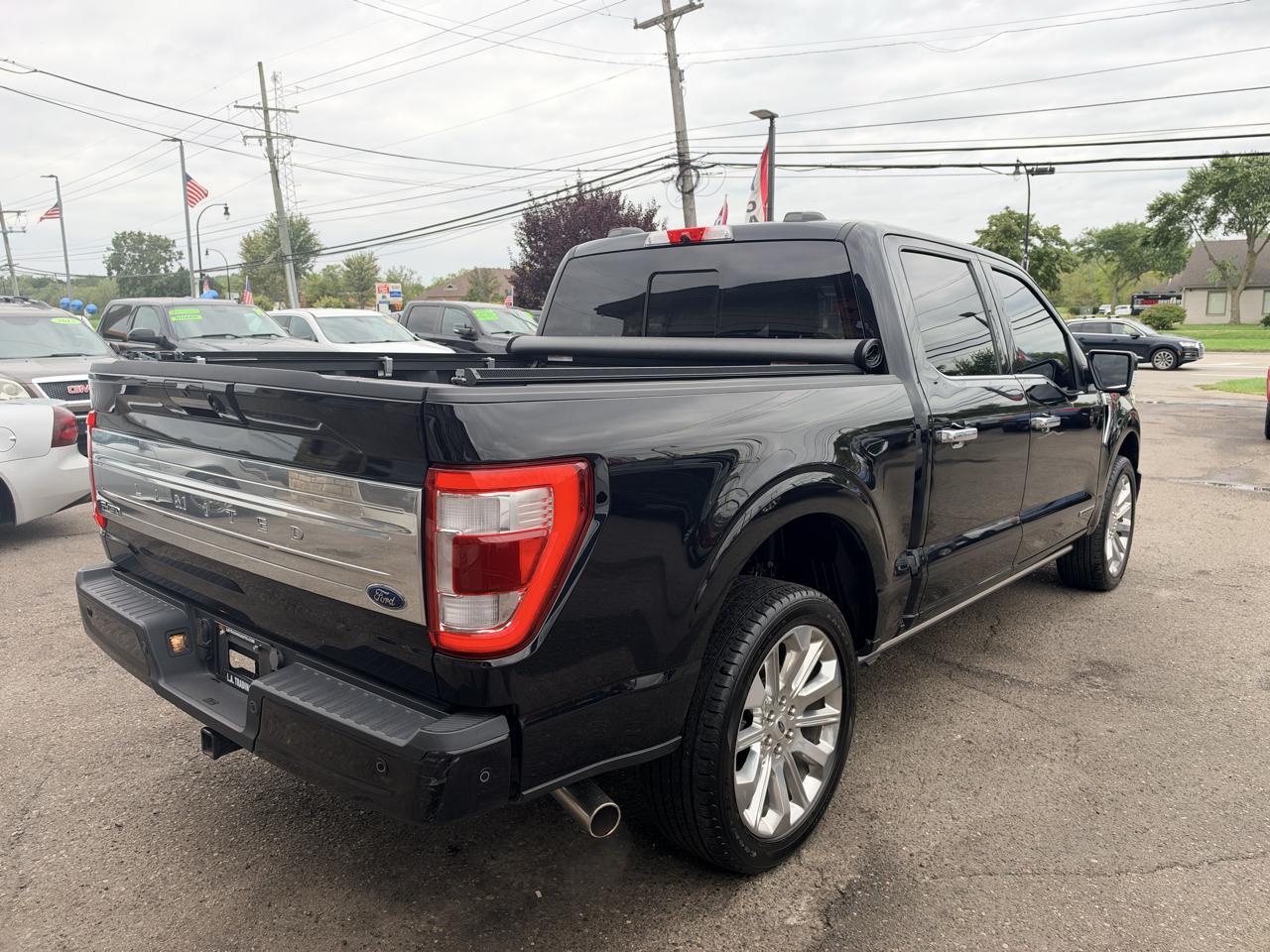 Ford F-150 Lariat SuperCrew 5.5-ft. Bed 4WD 2023