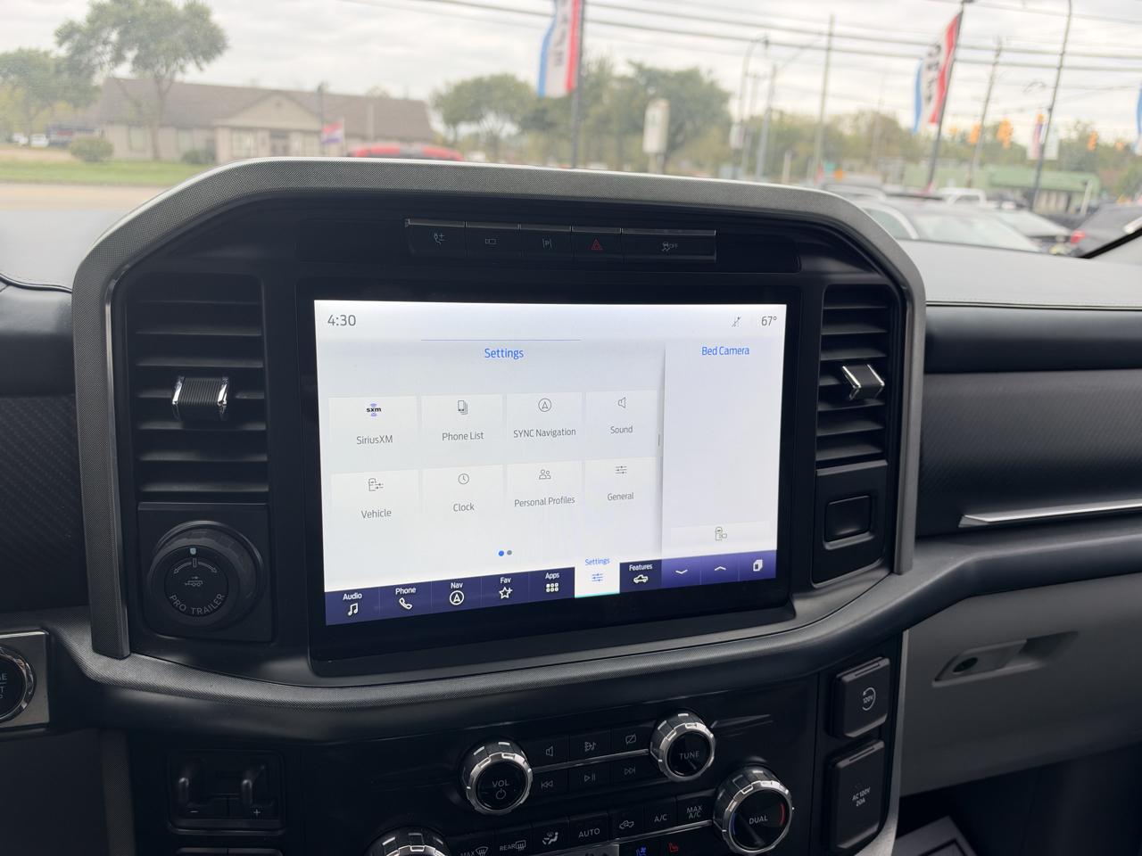 Ford F-150 Lariat SuperCrew 5.5-ft. Bed 4WD 2023