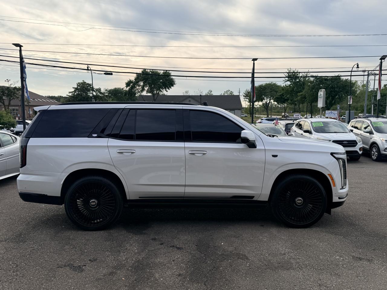 Cadillac Escalade Premium Luxury AWD 2025