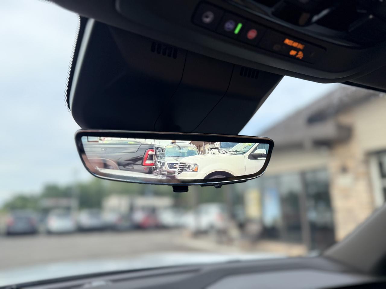 Cadillac Escalade Premium Luxury AWD 2025