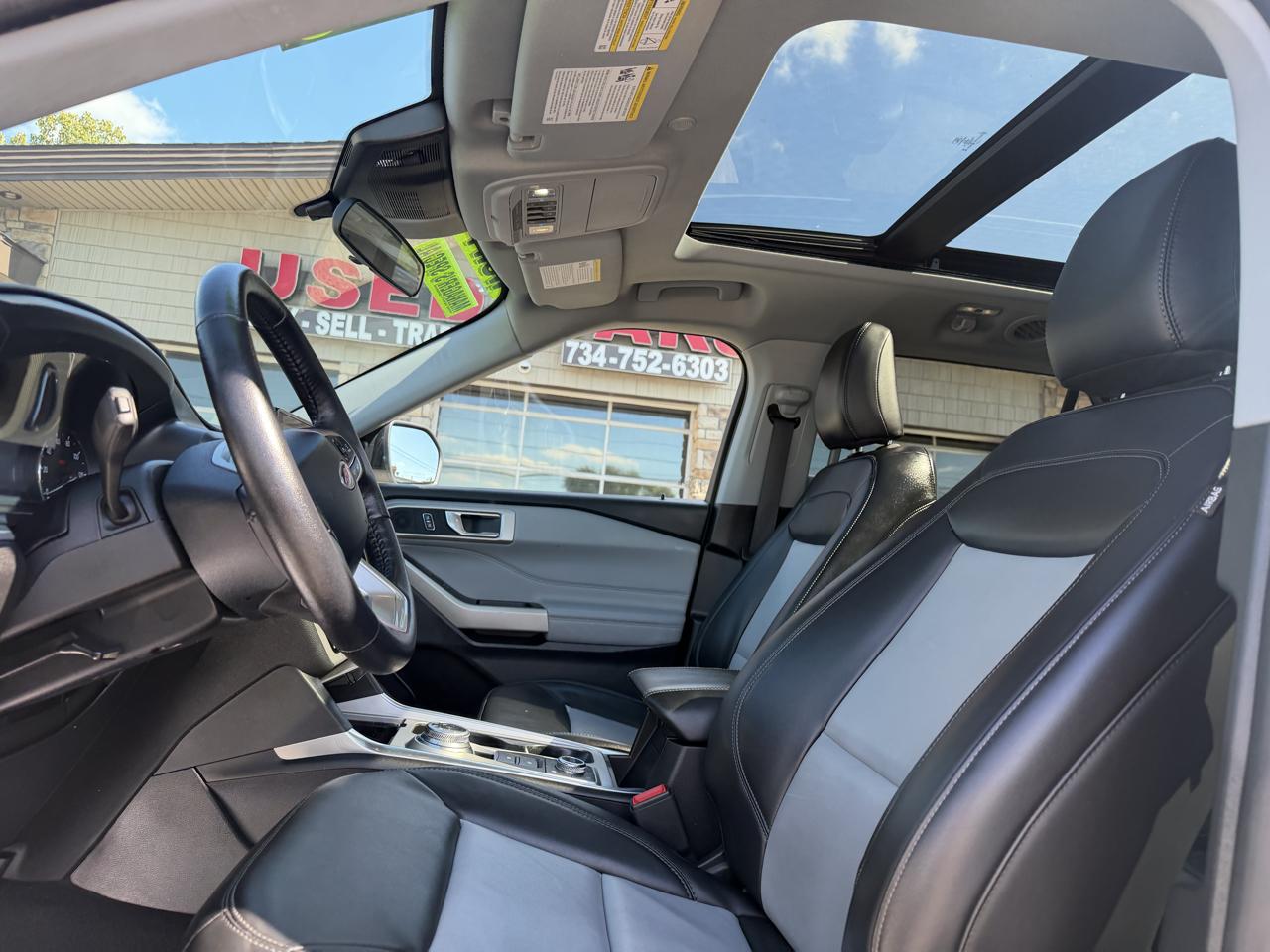 Ford Explorer XLT AWD 2024