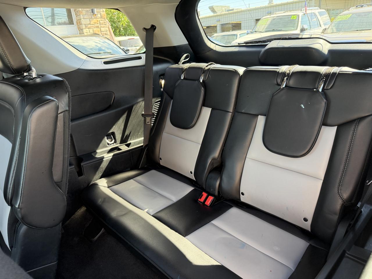 Ford Explorer XLT AWD 2024