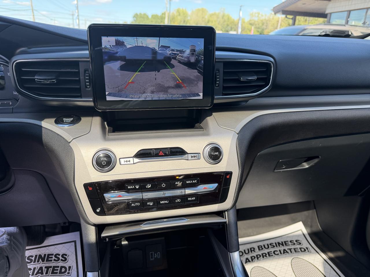 Ford Explorer XLT AWD 2024
