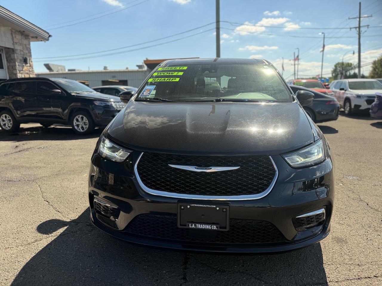 Chrysler Pacifica Select 2025