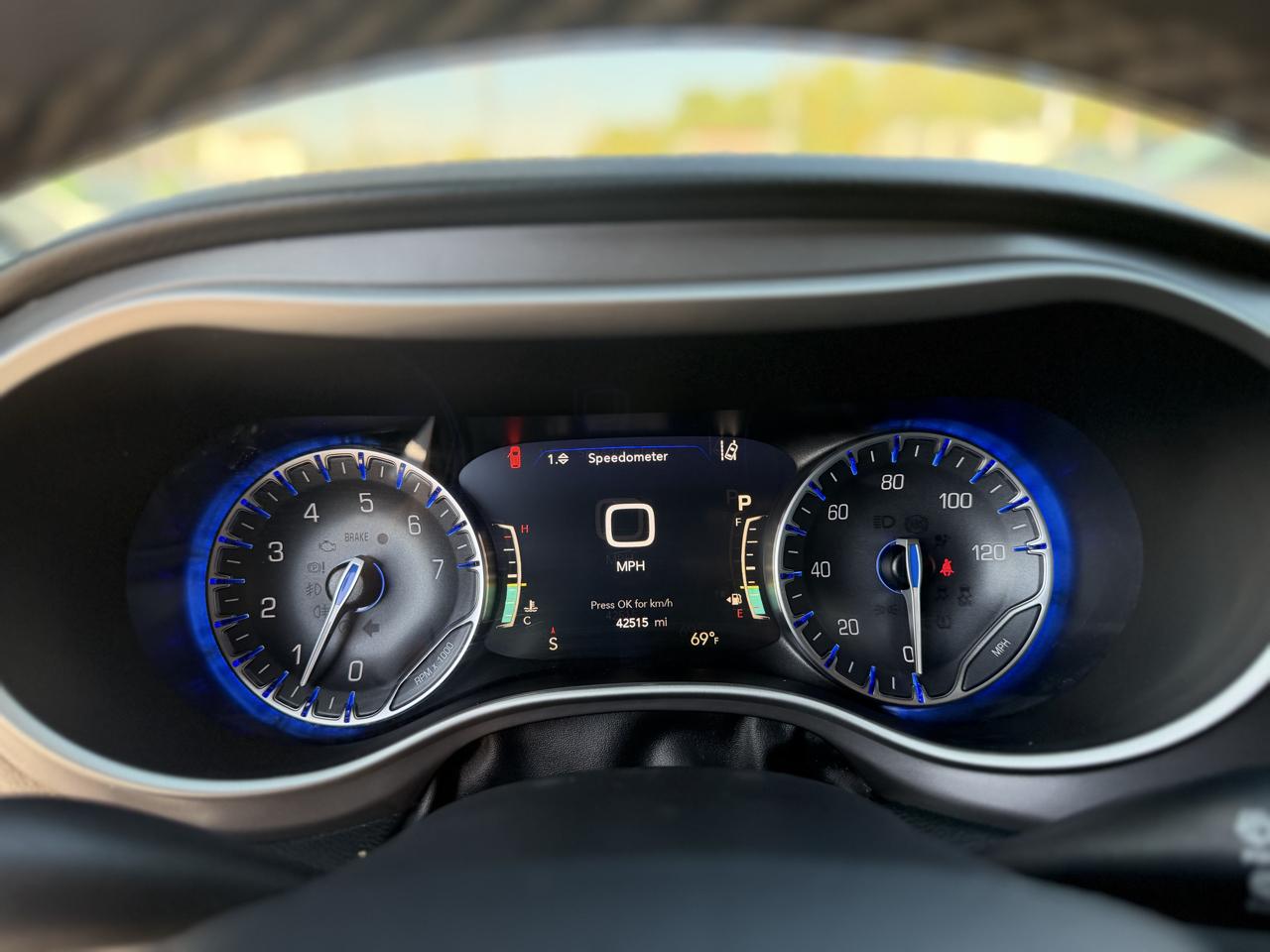Chrysler Pacifica Select 2025
