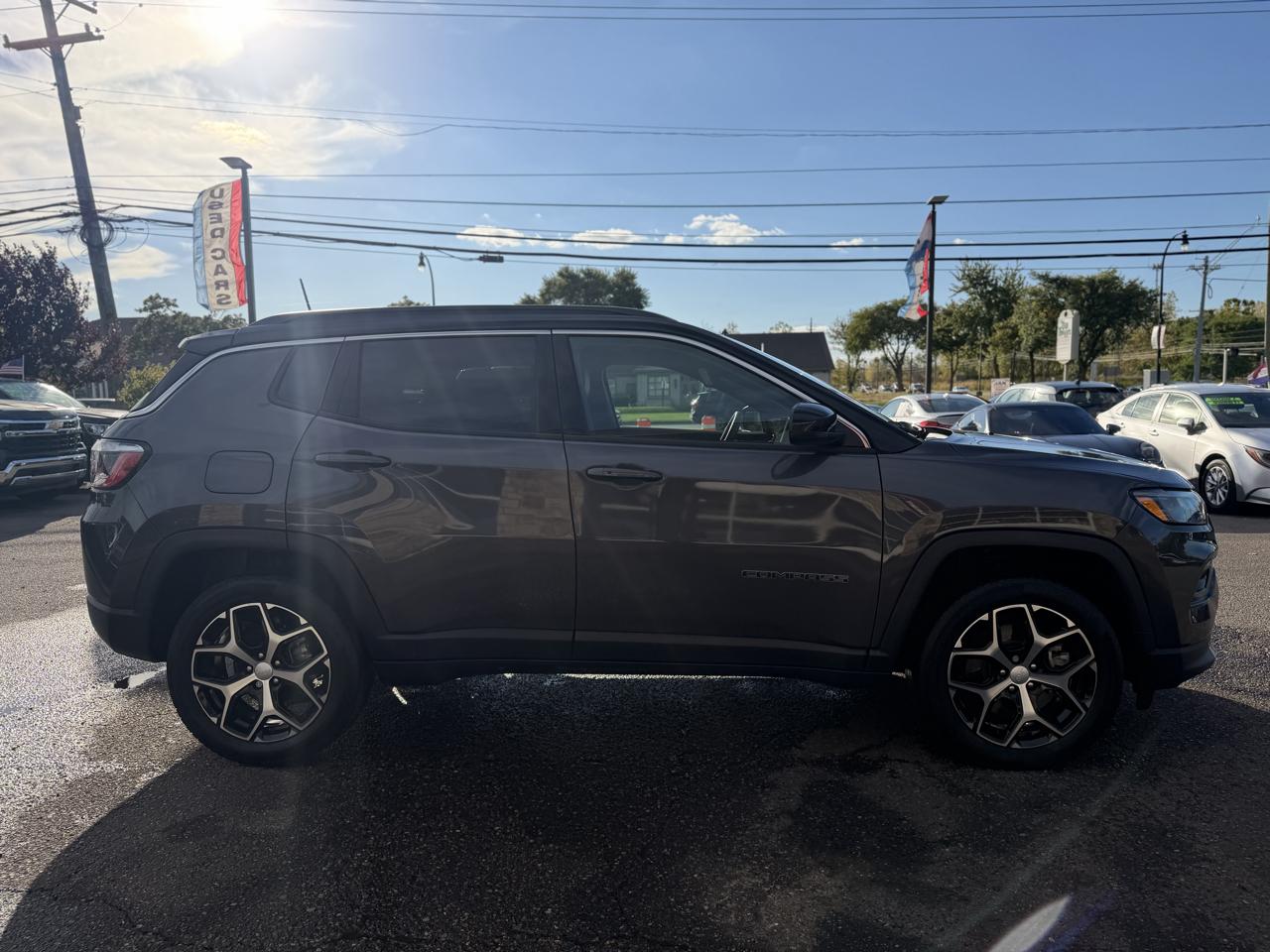 Jeep Compass photo 6