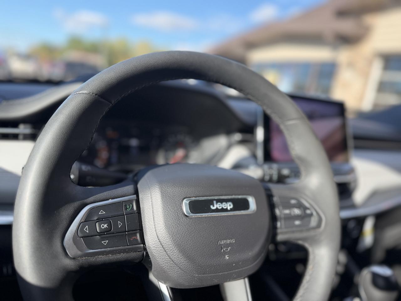 Jeep Compass photo 16