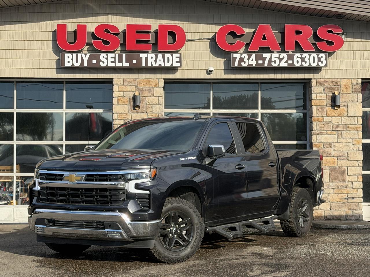 Chevrolet Silverado 1500 LT-L Crew Cab 4WD 2024
