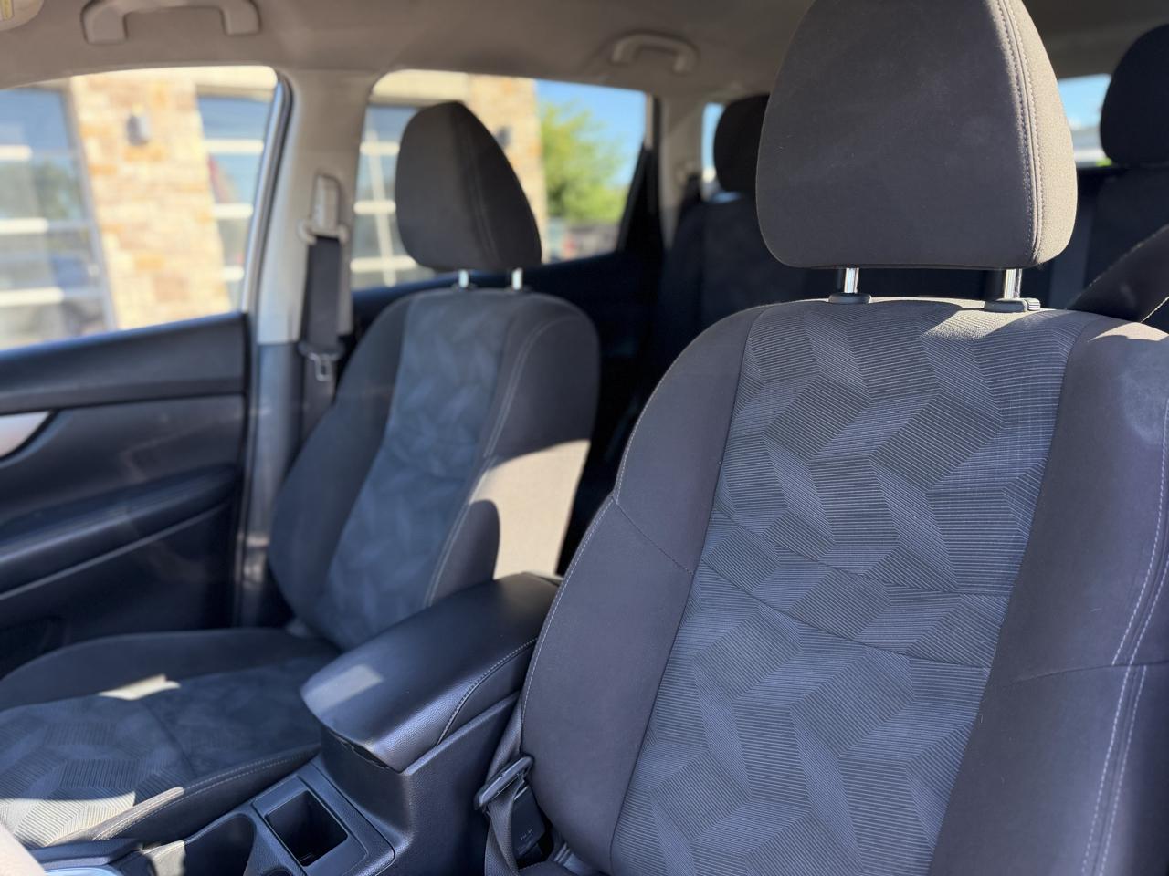 Nissan Rogue S 2WD 2016