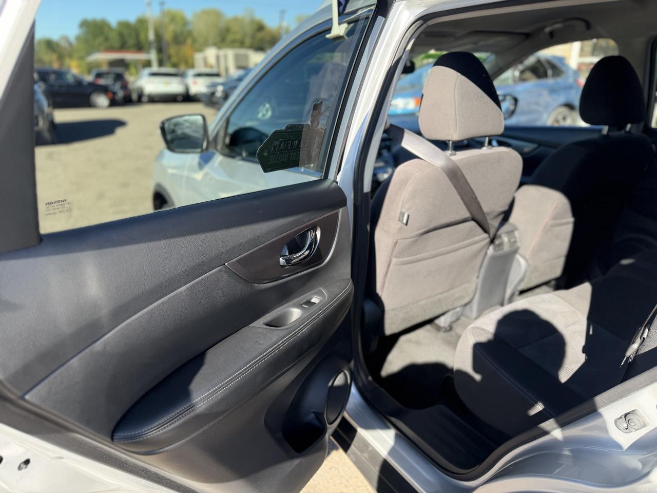 Nissan Rogue S 2WD 2016