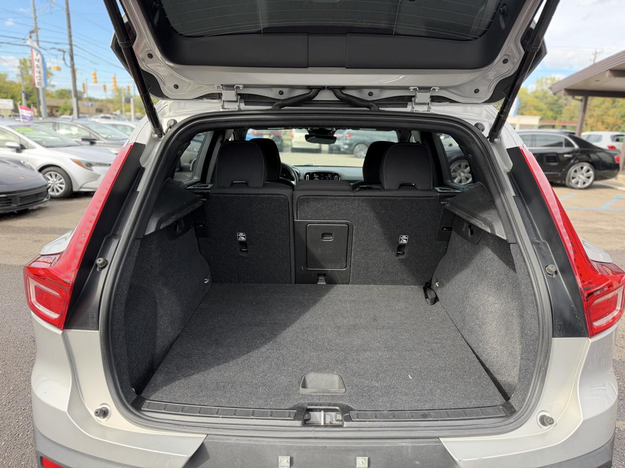 Volvo XC40 B5 Core AWD 2023