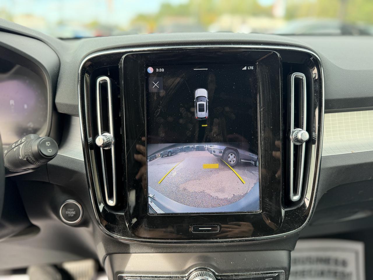 Volvo XC40 B5 Core AWD 2023