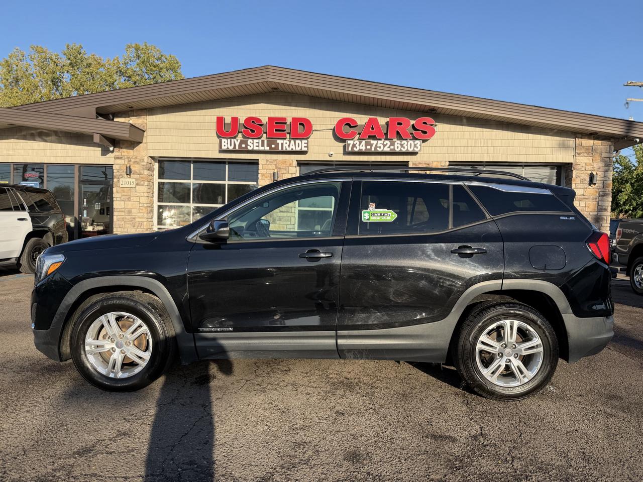 GMC Terrain photo 2