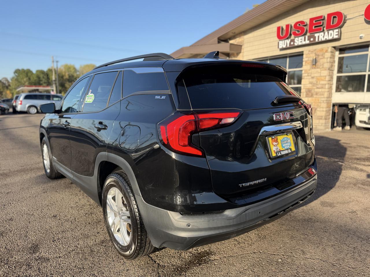 GMC Terrain photo 9