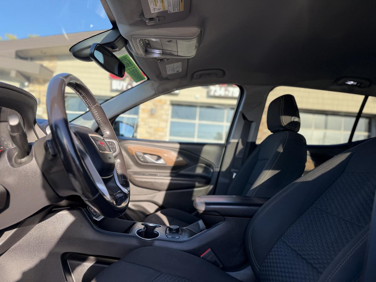 GMC Terrain photo 11