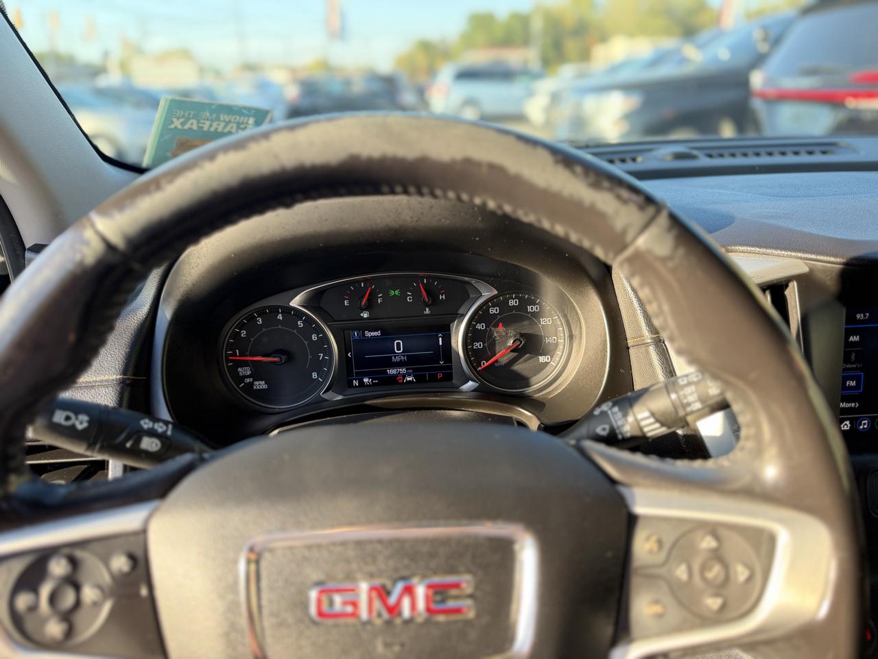 GMC Terrain photo 14