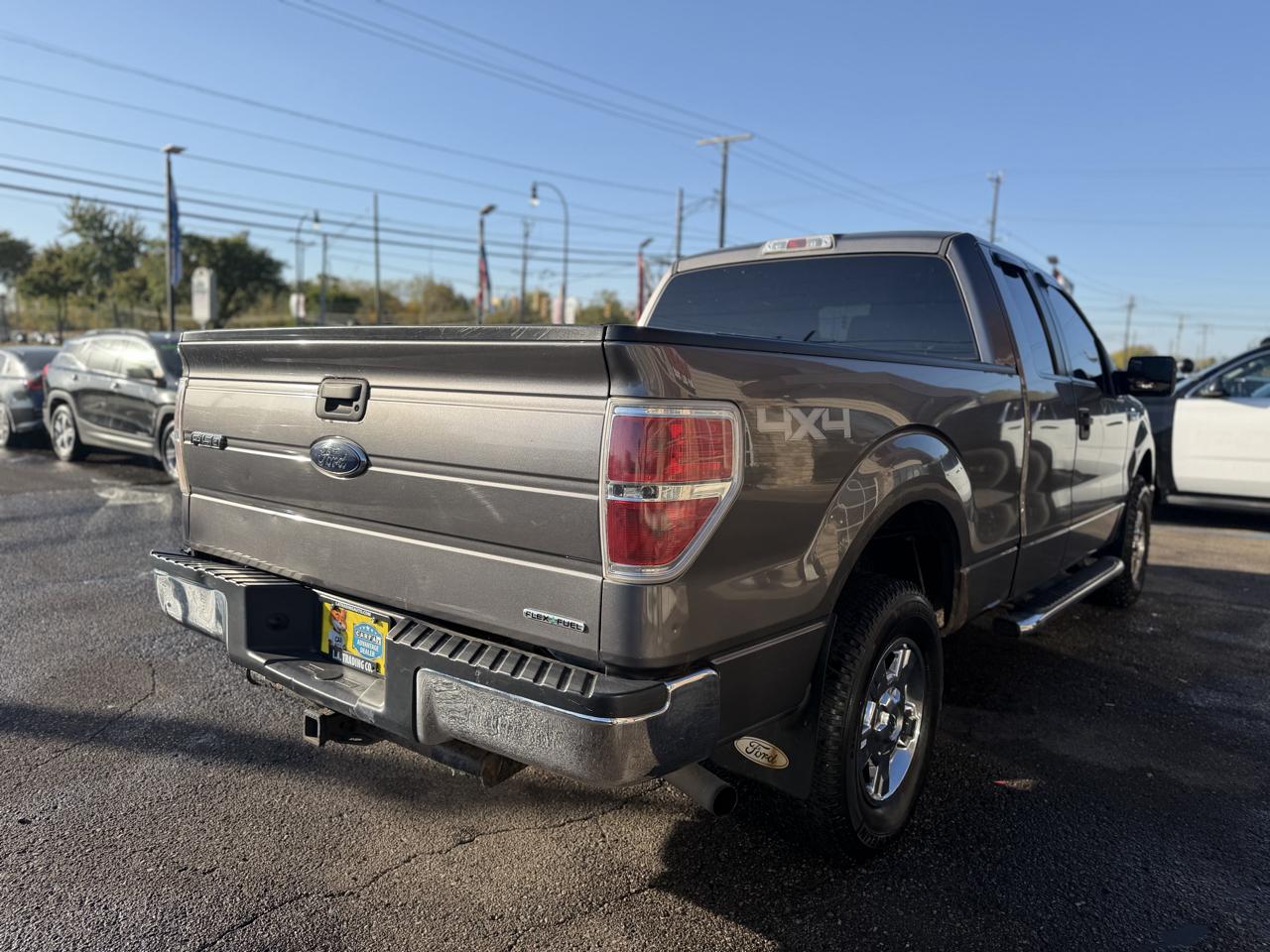 Ford F-150 photo 7