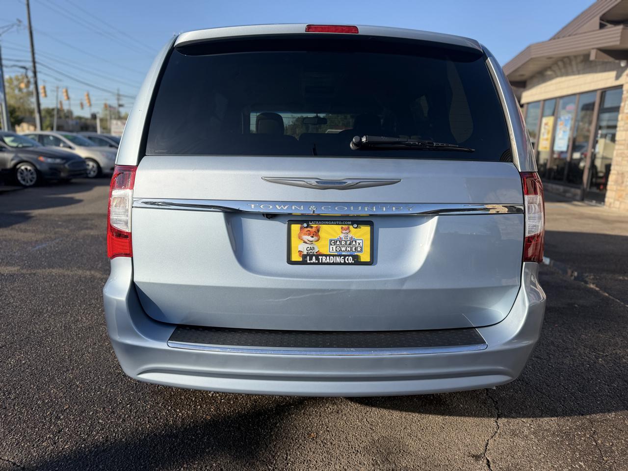 Chrysler Town & Country Touring 2016