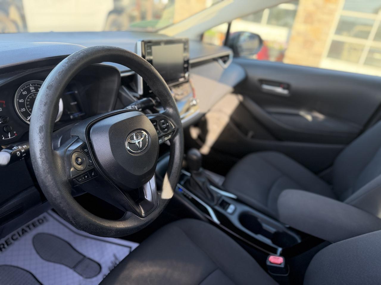 Toyota Corolla LE 2021