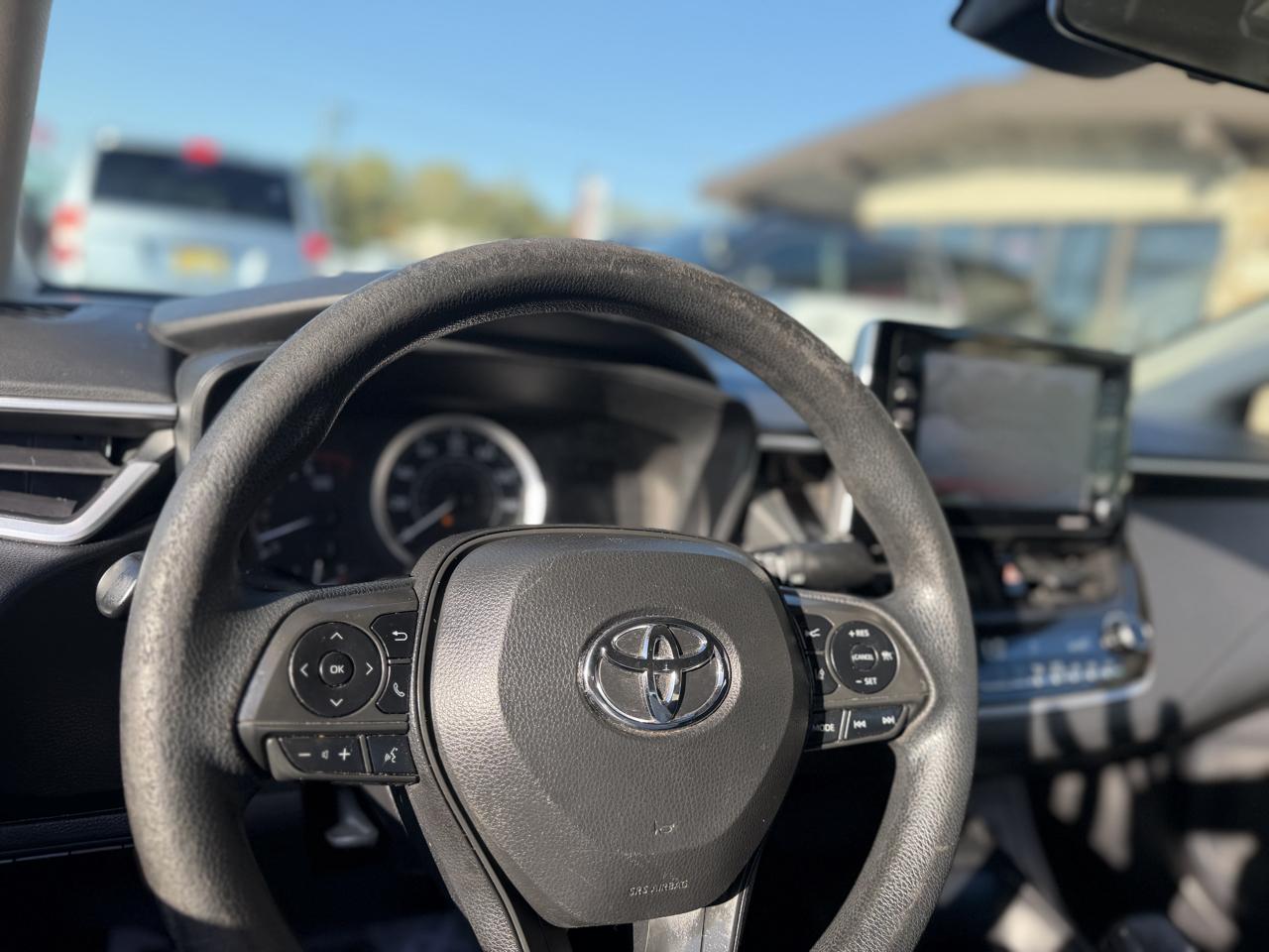 Toyota Corolla LE 2021