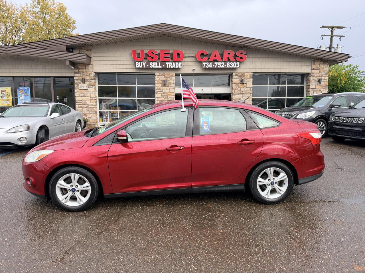Ford Focus SE Sedan 2014
