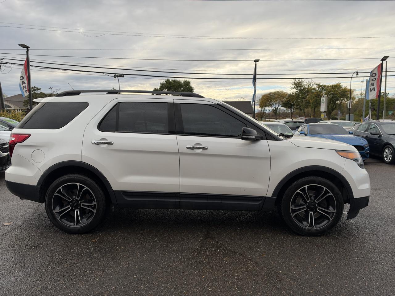Ford Explorer Sport 4WD 2014