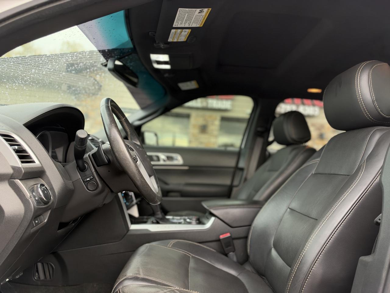 Ford Explorer Sport 4WD 2014