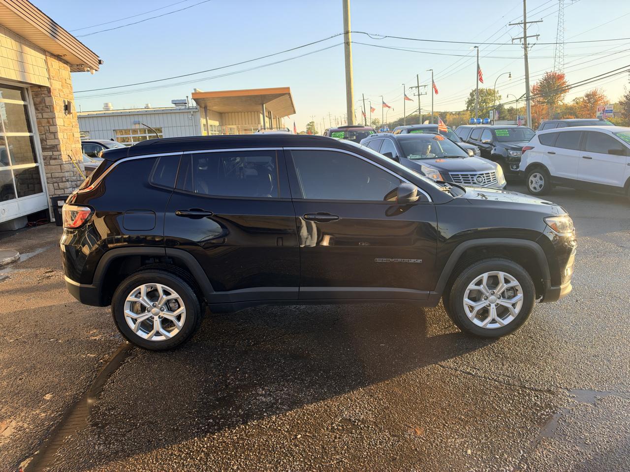 2024 Jeep Compass Latitude - Photo 9
